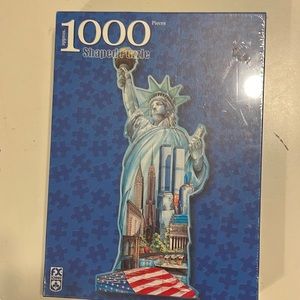 NEW Statue of Liberty Shaped Puzzle FX Schmid 1000 Piece Twin Towers